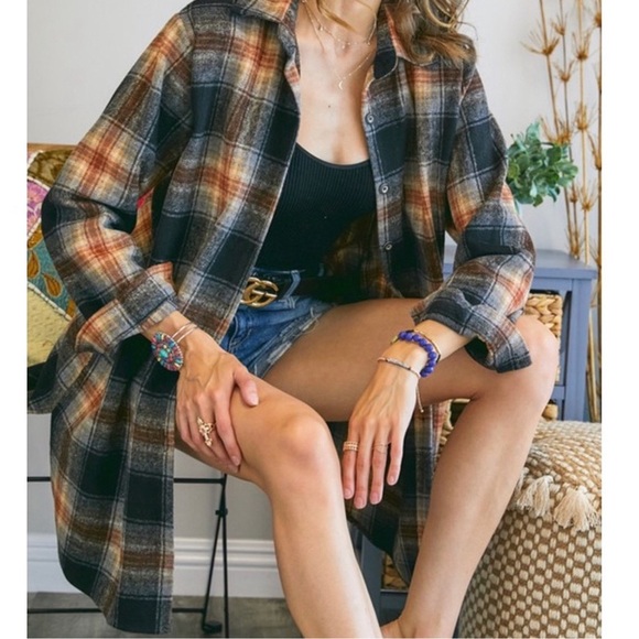 Long Flannel Plaid Shirt Shacket Size Small - Picture 3 of 6